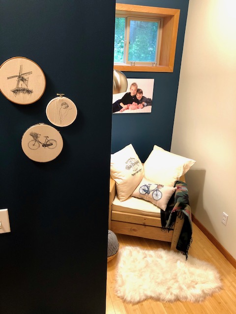 Embroidery hoops as wall decorations
