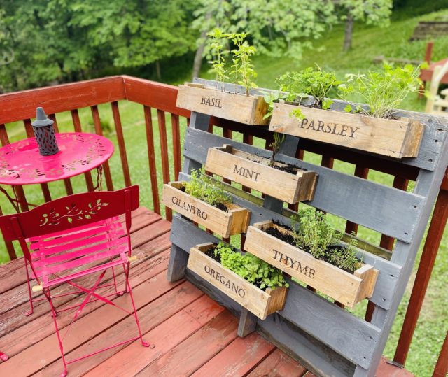 How to make a Herb box for your deck or porch.