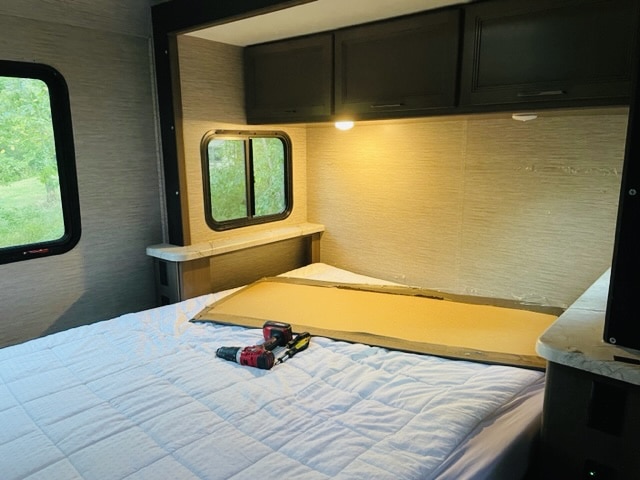 How to remodel a bedroom in a NEW RV
